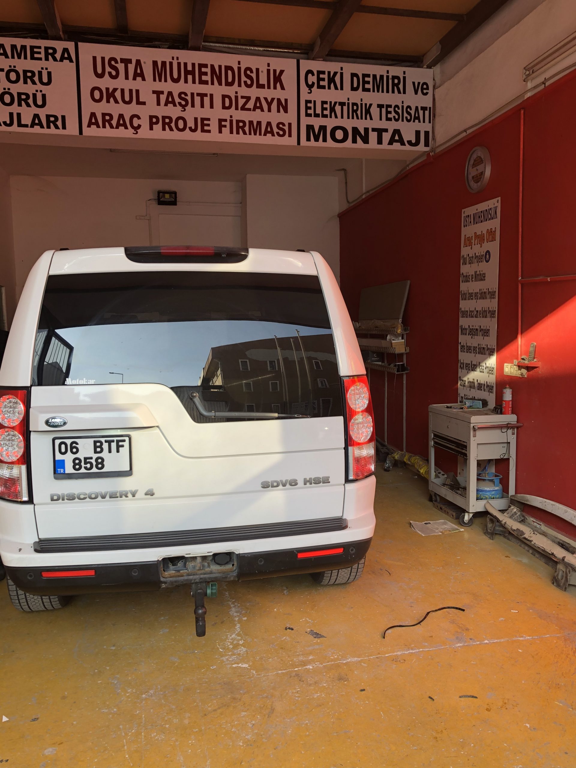 RAND ROVER-DISCOVERY-4-CEKI-DEMIRI-TAKMA-MONTESİ-VE-ARAC-PROJE-FİRMASI- USTA-MUHENDISLIK 05323118894